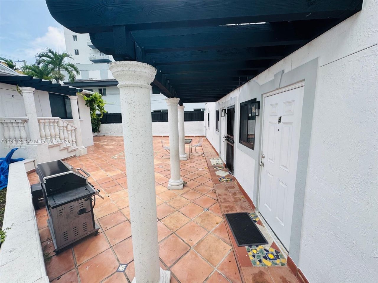 1238 SW 4th St, Miami, FL 33135 Photo