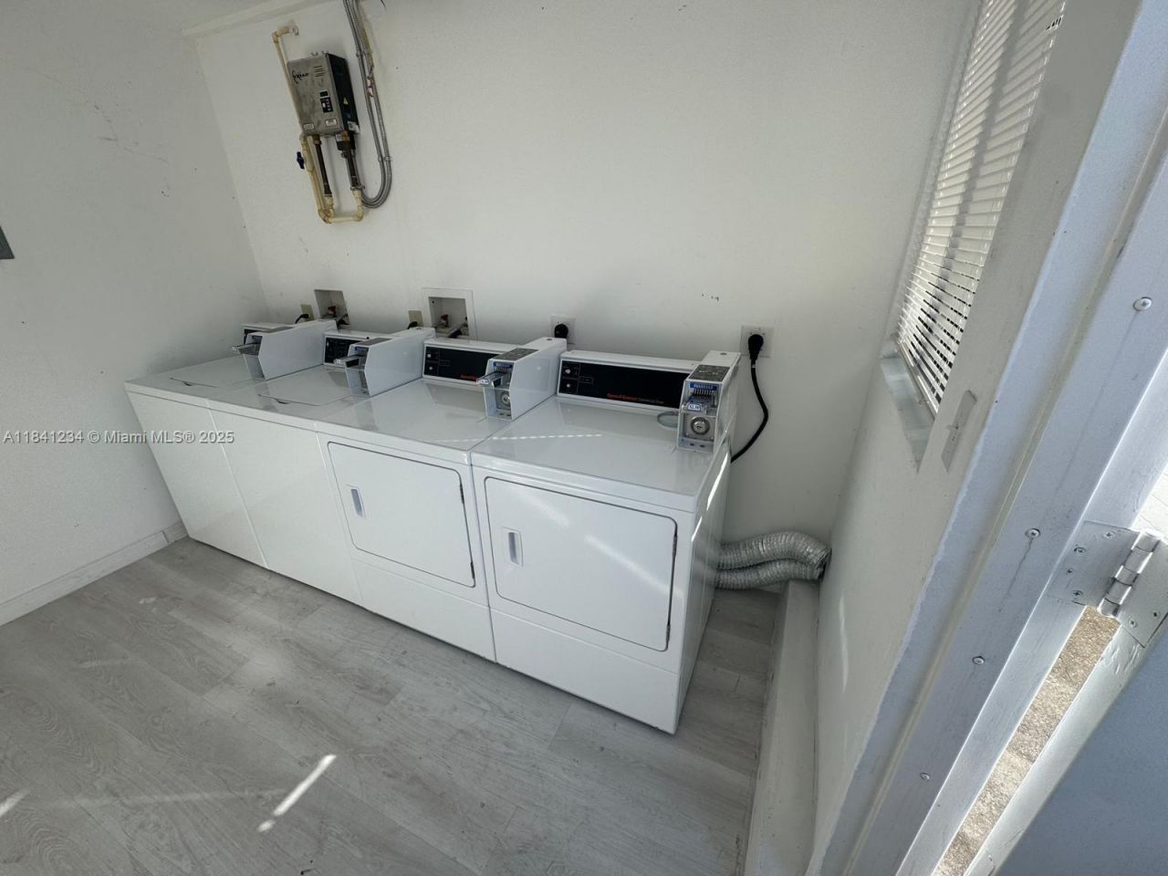 1238 SW 4th St, Miami, FL 33135 Photo