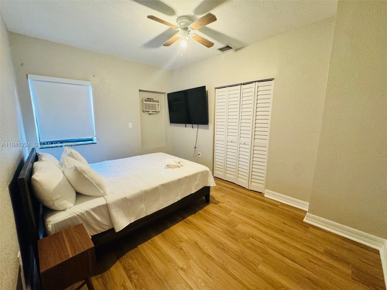 1238 SW 4th St, Miami, FL 33135 Photo