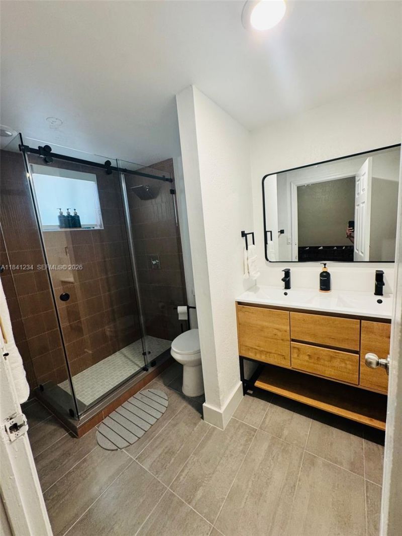 1238 SW 4th St, Miami, FL 33135 Photo