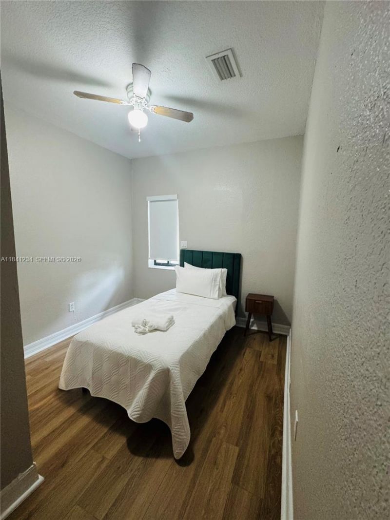 1238 SW 4th St, Miami, FL 33135 Photo