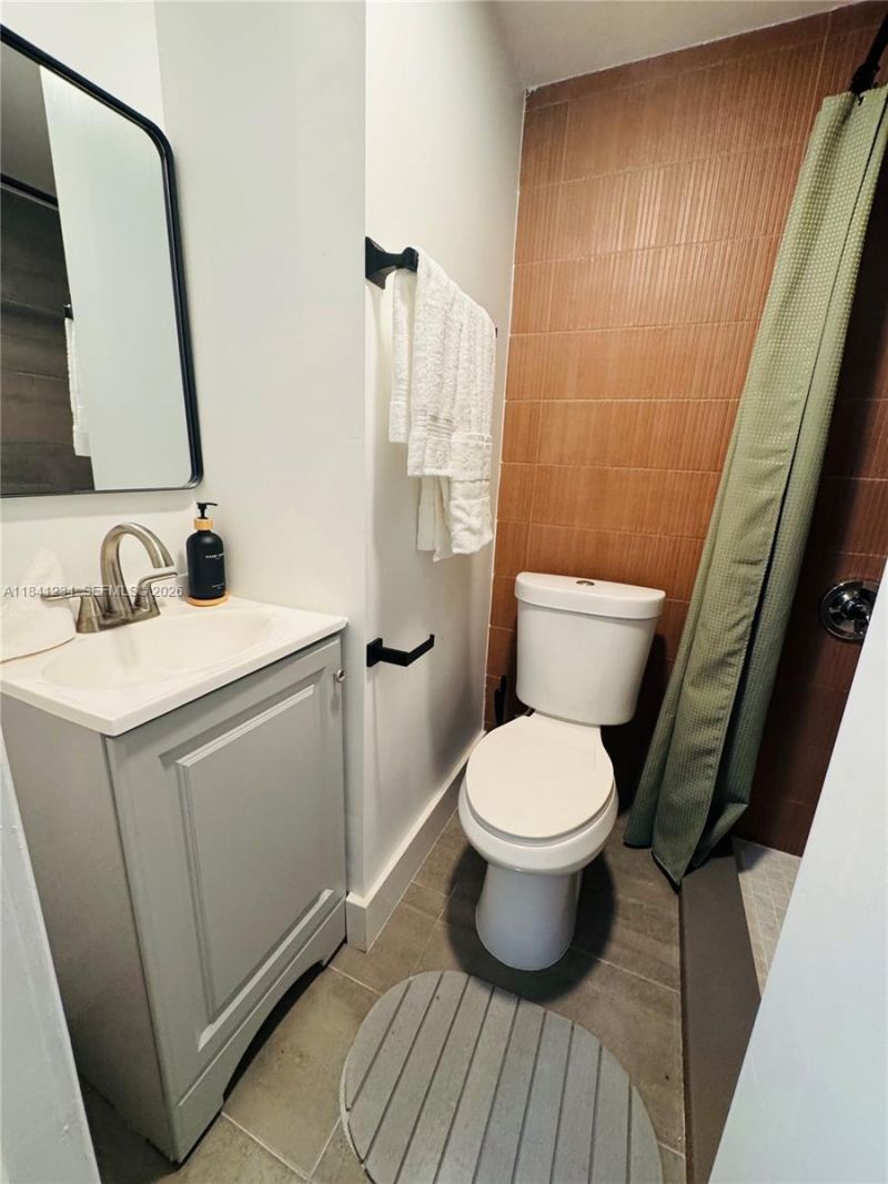 1238 SW 4th St, Miami, FL 33135 Photo