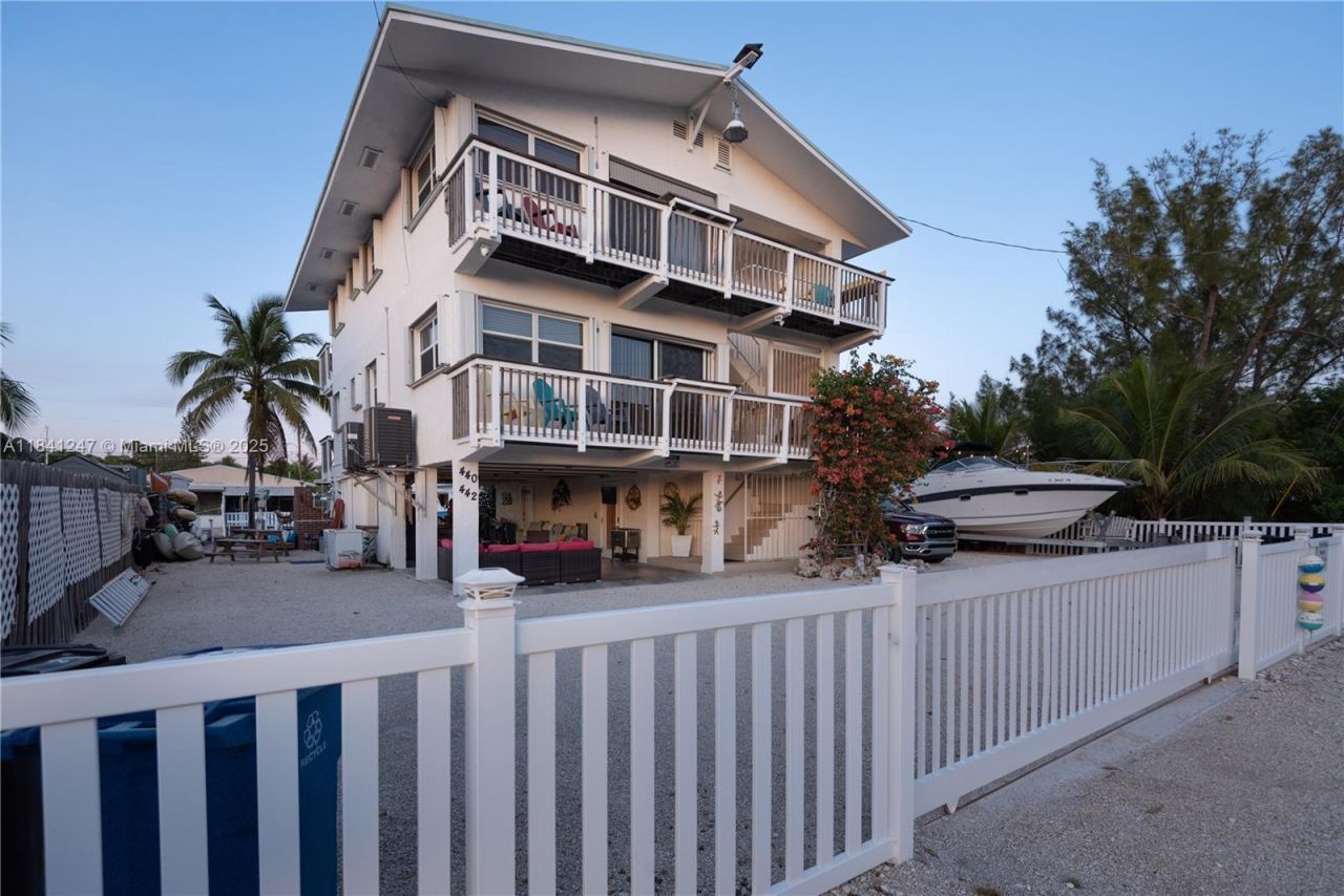 440-442 48th Street Ocean, Marathon, FL 33050 Photo