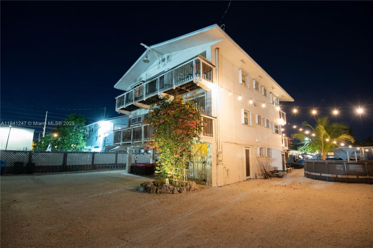 440-442 48th Street Ocean, Marathon, FL 33050 Photo