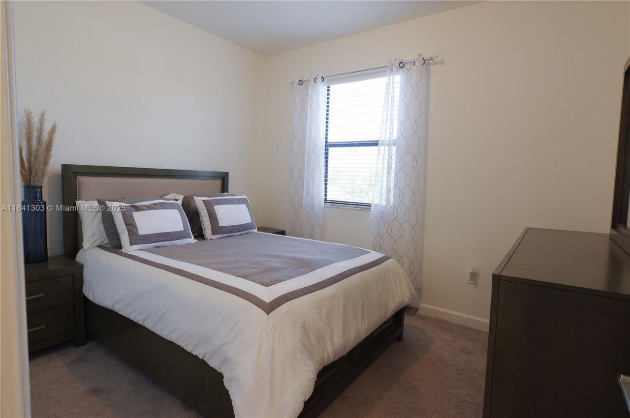 20441 NW 4th Ct, Miami Gardens, FL 33169 Photo