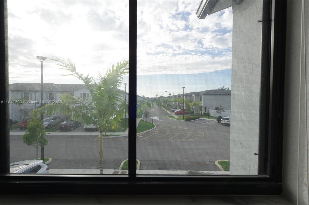 20441 NW 4th Ct, Miami Gardens, FL 33169 Photo