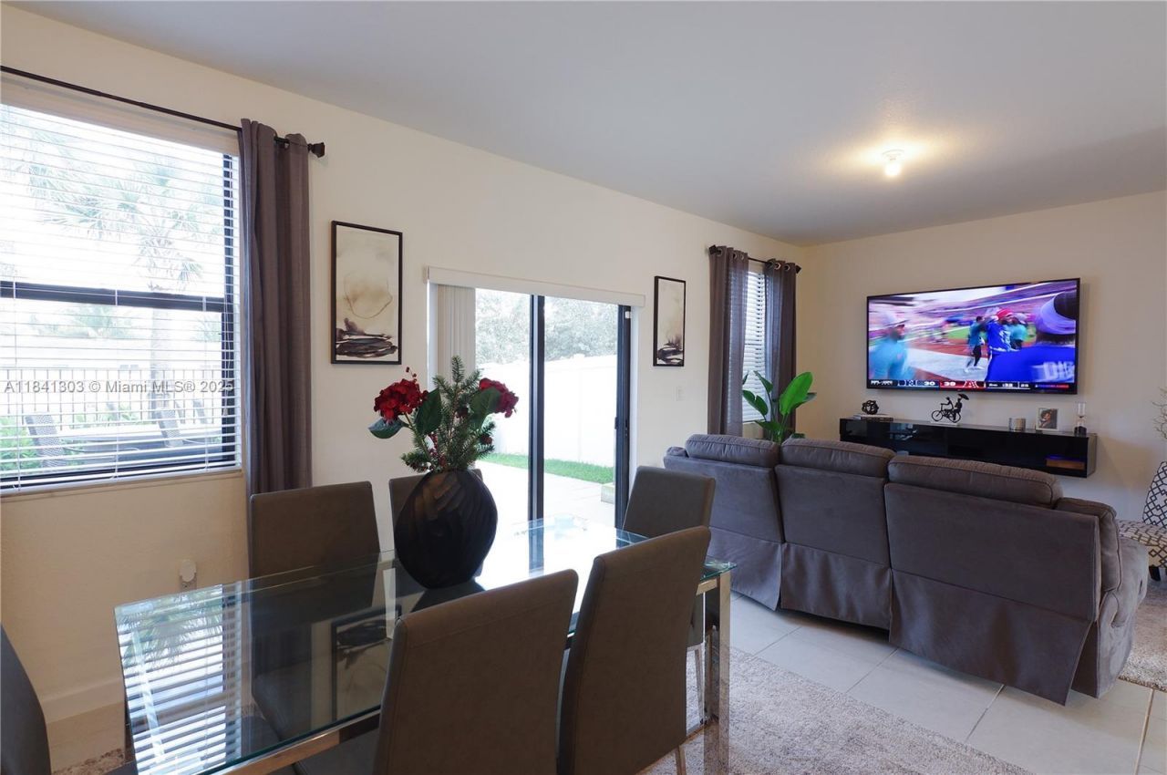 20441 NW 4th Ct, Miami Gardens, FL 33169 Photo