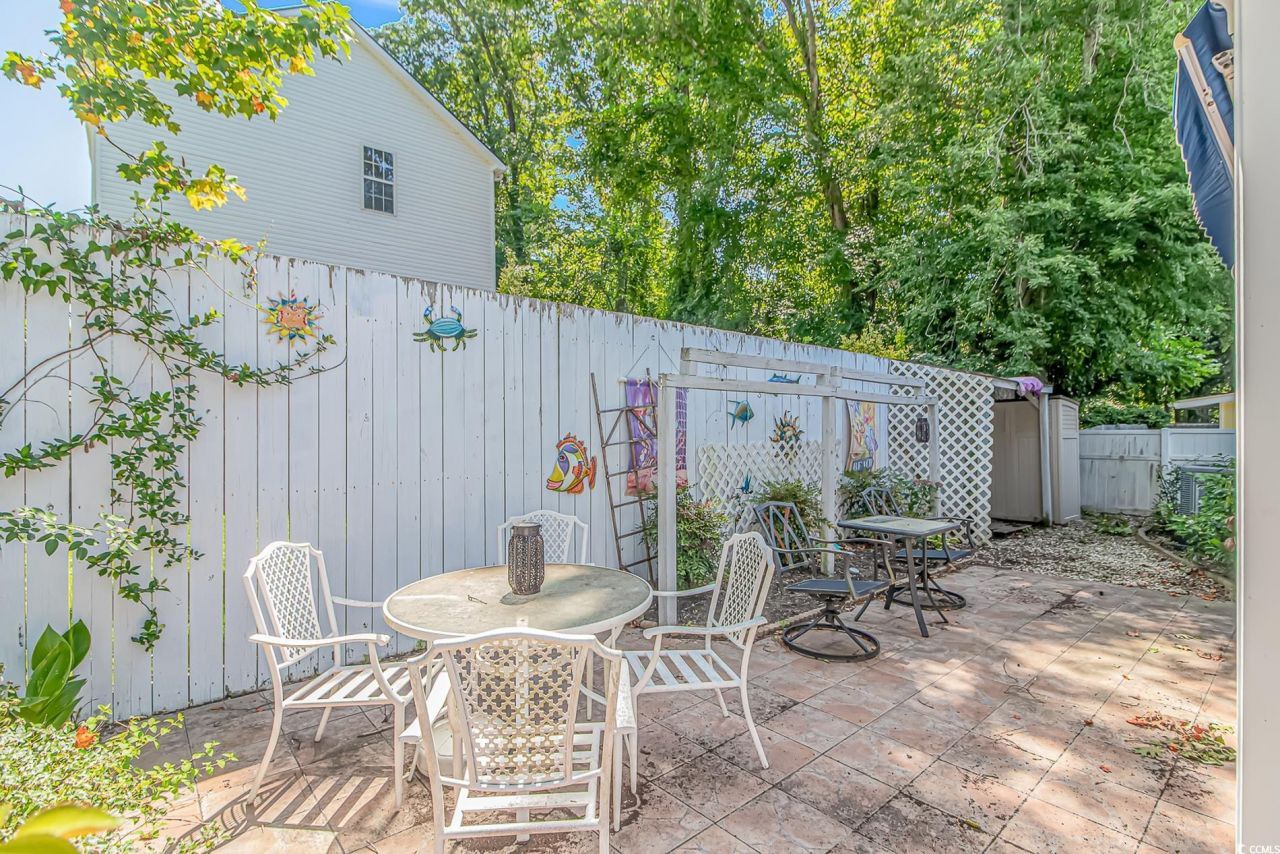 4417 Barcelona Ln. Photo 30