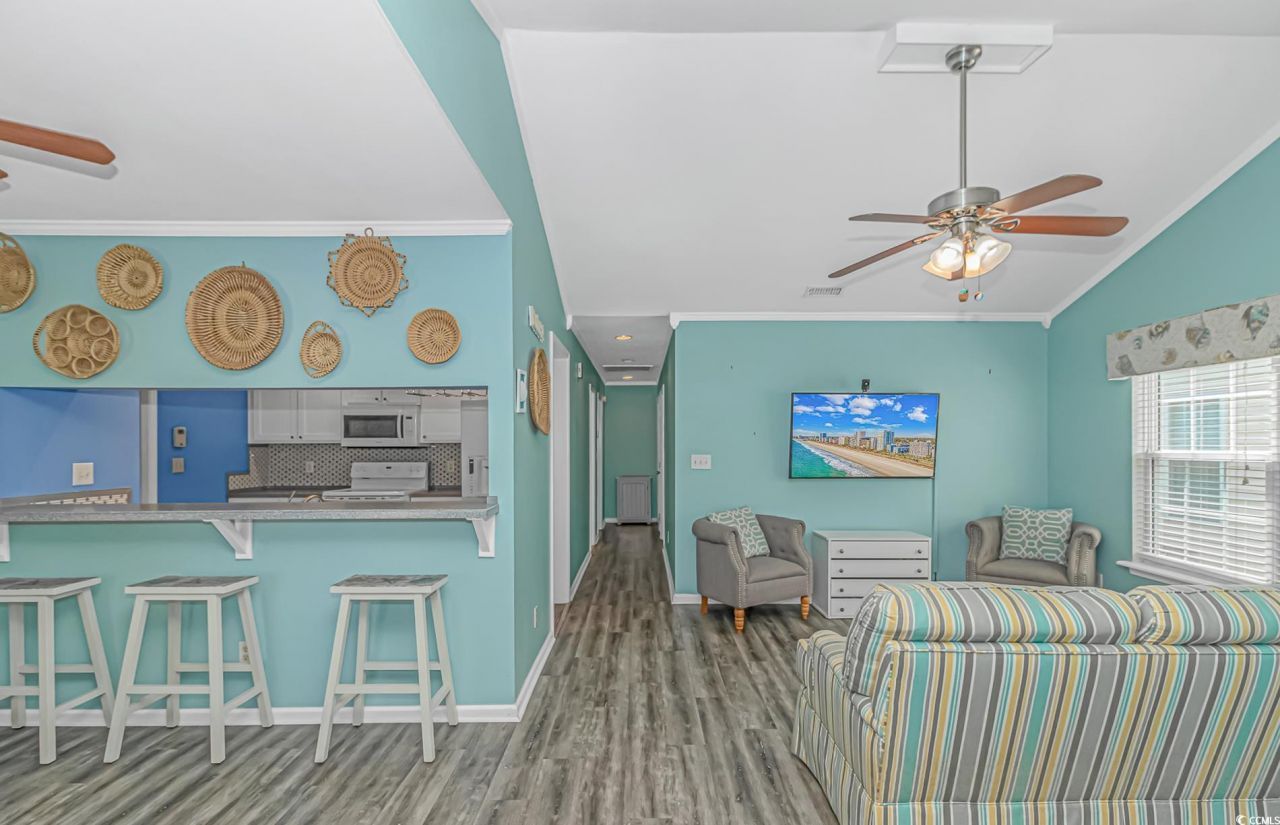 4417 Barcelona Ln. Photo 8