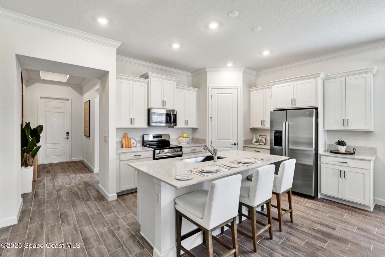 853 Antibes Court Nw, Palm Bay, FL 32907 Photo