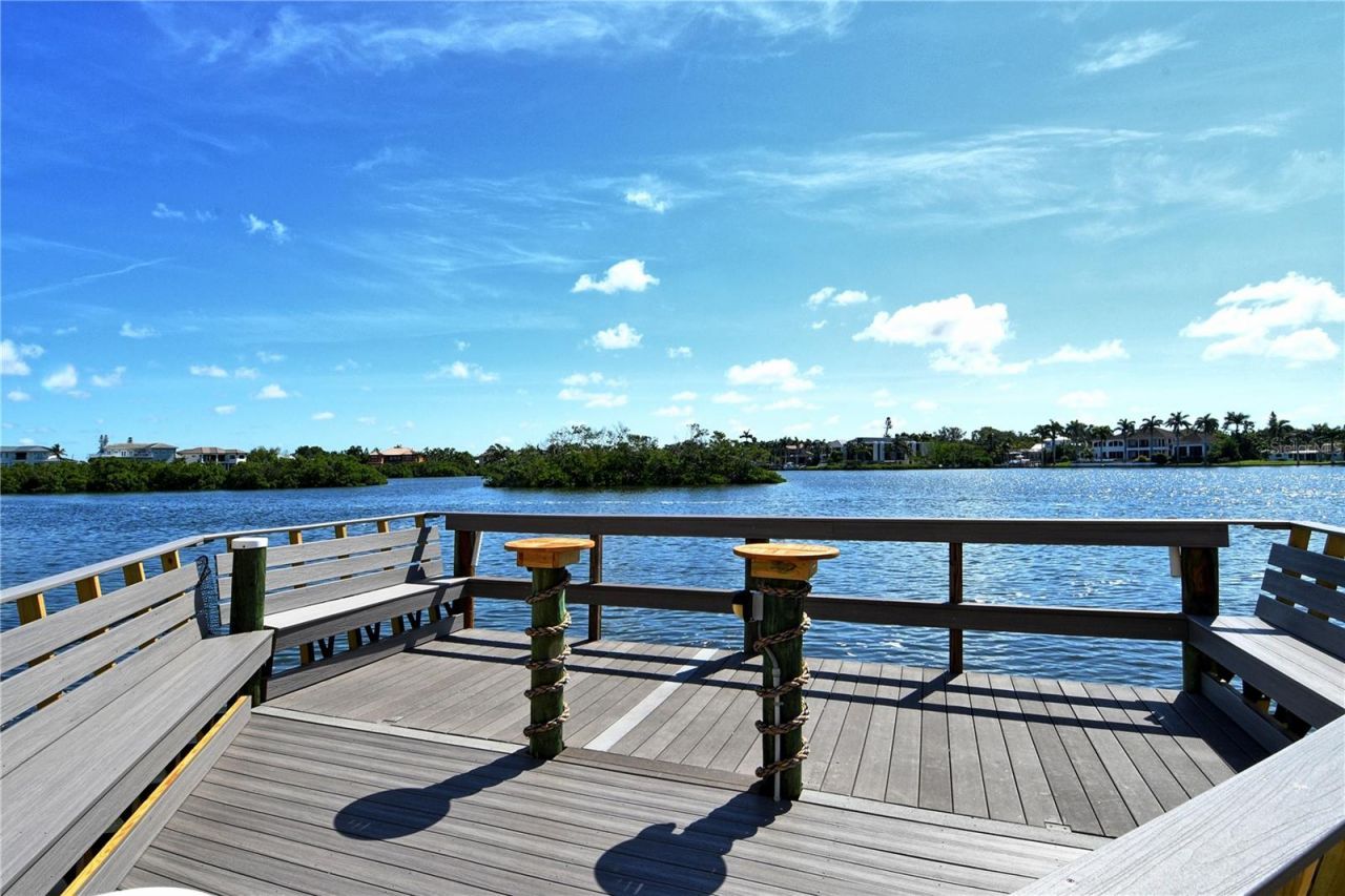 1215 S Portofino Drive, Unit 202, Sarasota, FL 34242 Photo