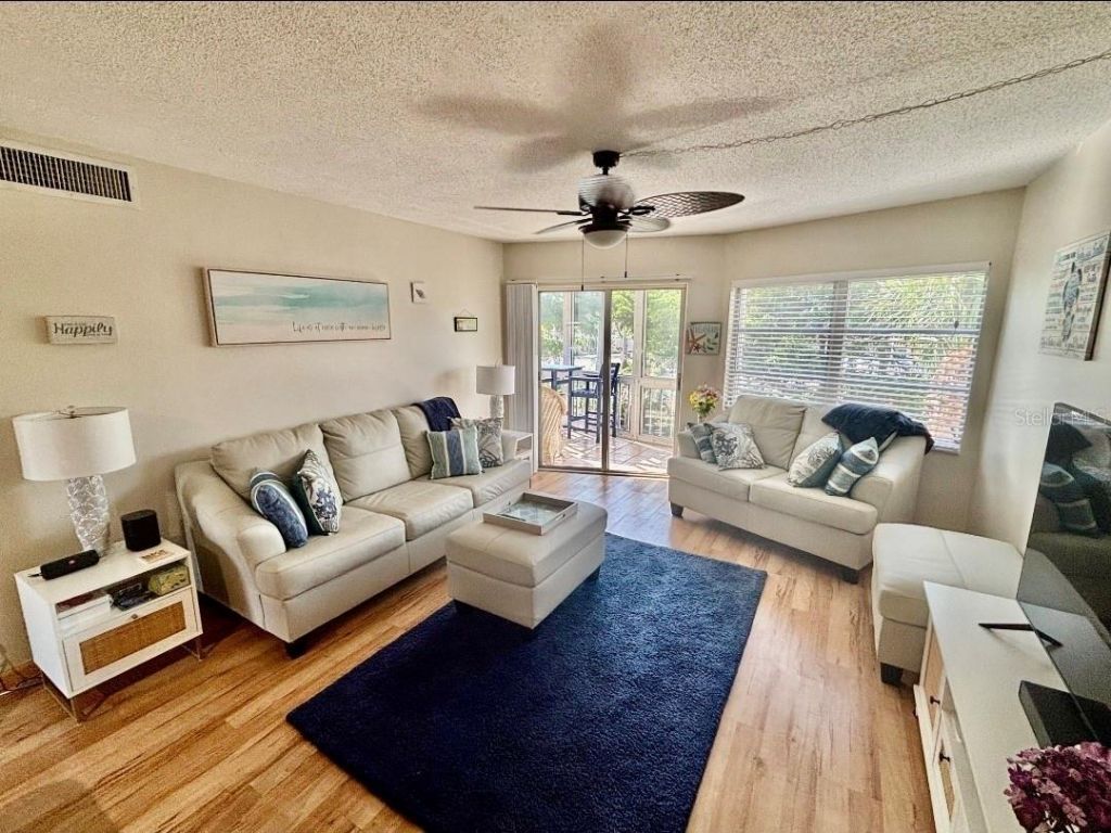 1215 S Portofino Drive, Unit 202, Sarasota, FL 34242 Photo