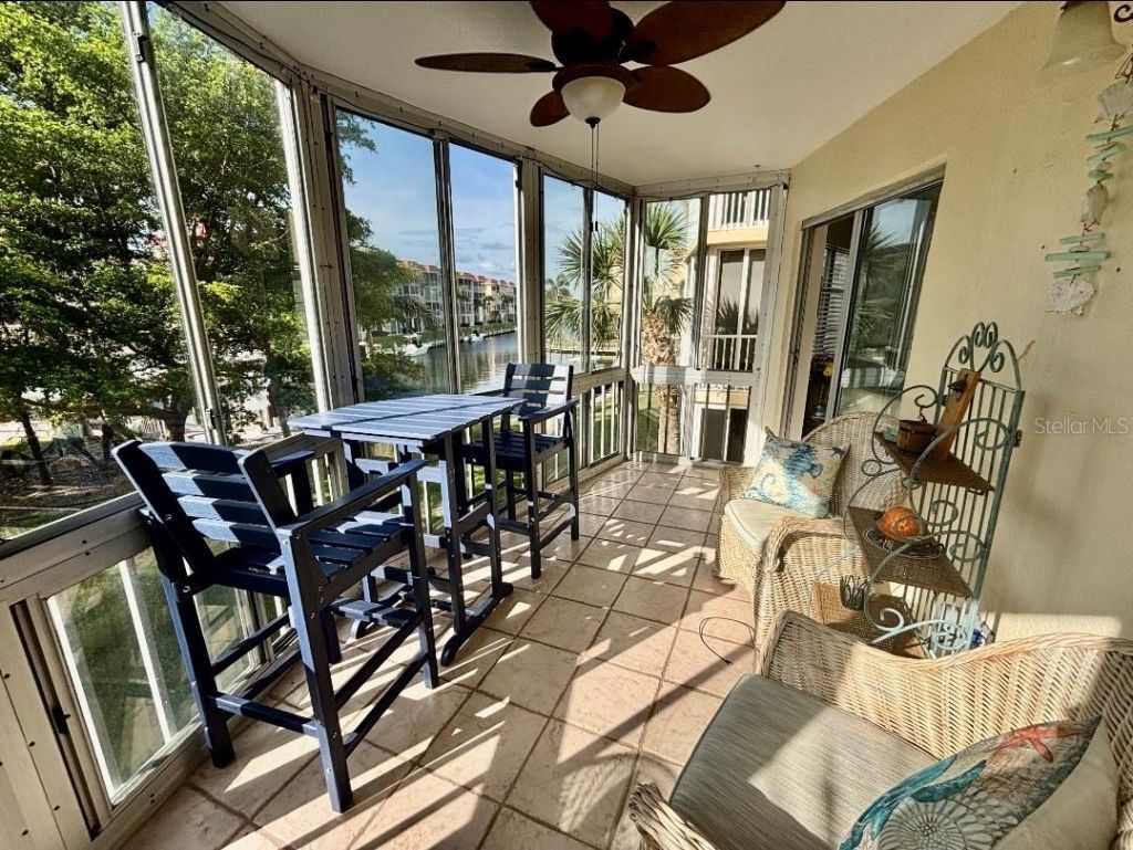 1215 S Portofino Drive, Unit 202, Sarasota, FL 34242 Photo
