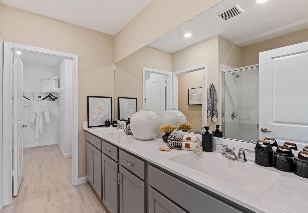 6221 NW Sweetwood Drive, Port Saint Lucie, FL 34987 Photo