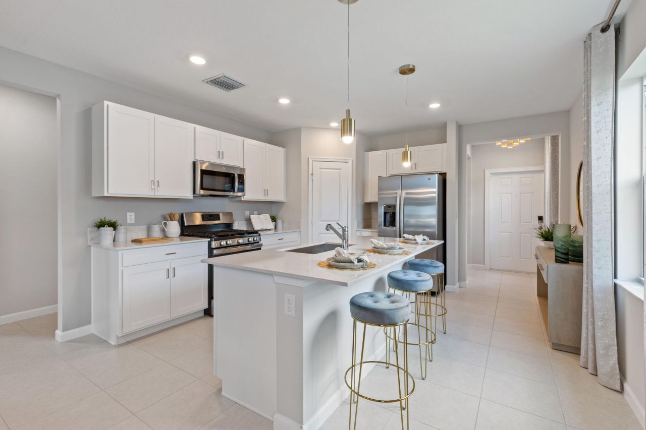 6213 NW Sweetwood Drive, Port Saint Lucie, FL 34986 Photo