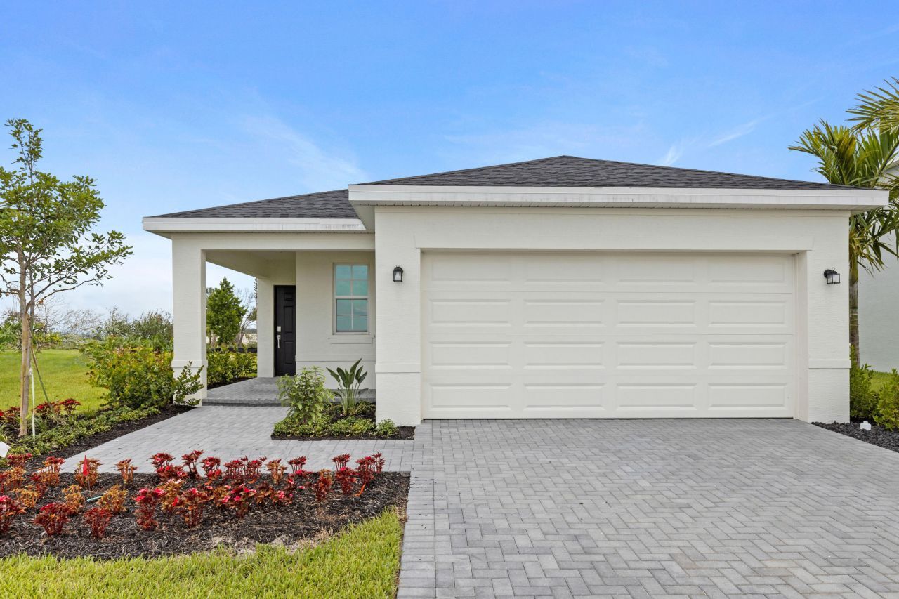 6213 NW Sweetwood Drive, Port Saint Lucie, FL 34986 Photo