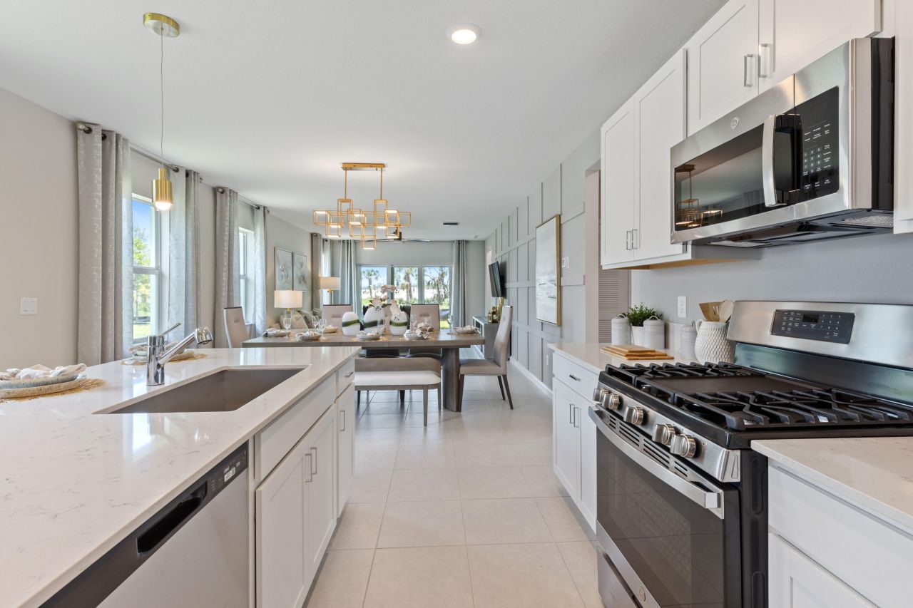 6213 NW Sweetwood Drive, Port Saint Lucie, FL 34986 Photo