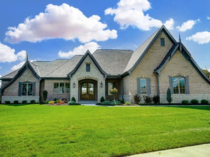 10 Priya Place, Green Township, OH 45002 Photo 2