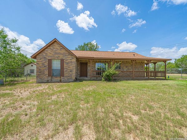 8540 Real Rd, San Antonio, TX 78263
