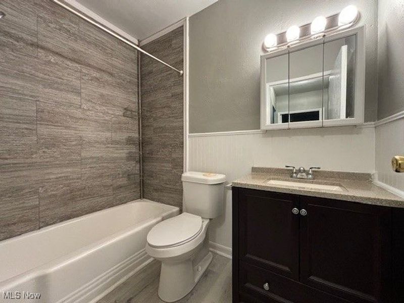 2323 Newton Street, Akron, OH 44305 Photo 12