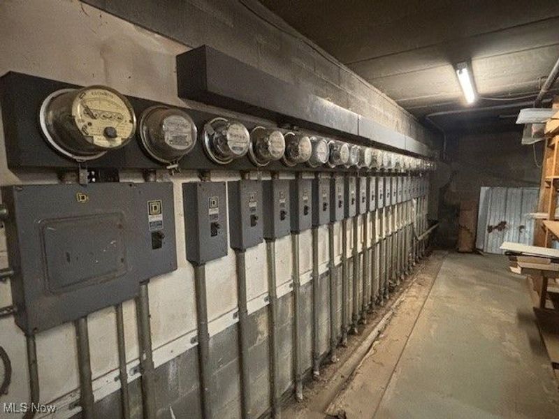 2323 Newton Street, Akron, OH 44305 Photo 7