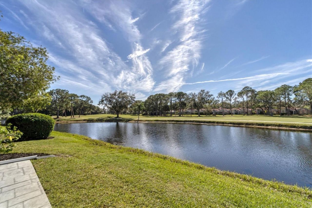 5662 Long Common Circle, Unit 8, Sarasota, FL 34235 Photo