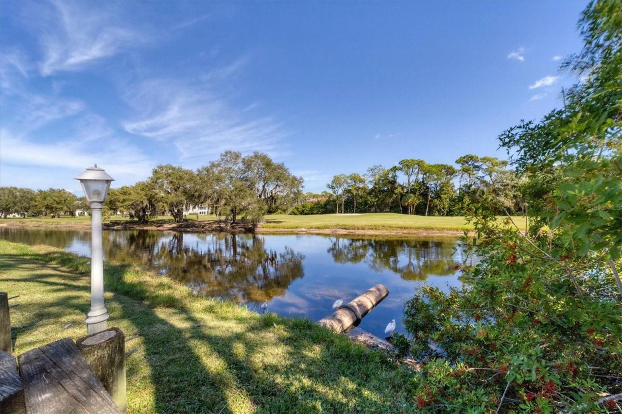 5662 Long Common Circle, Unit 8, Sarasota, FL 34235 Photo
