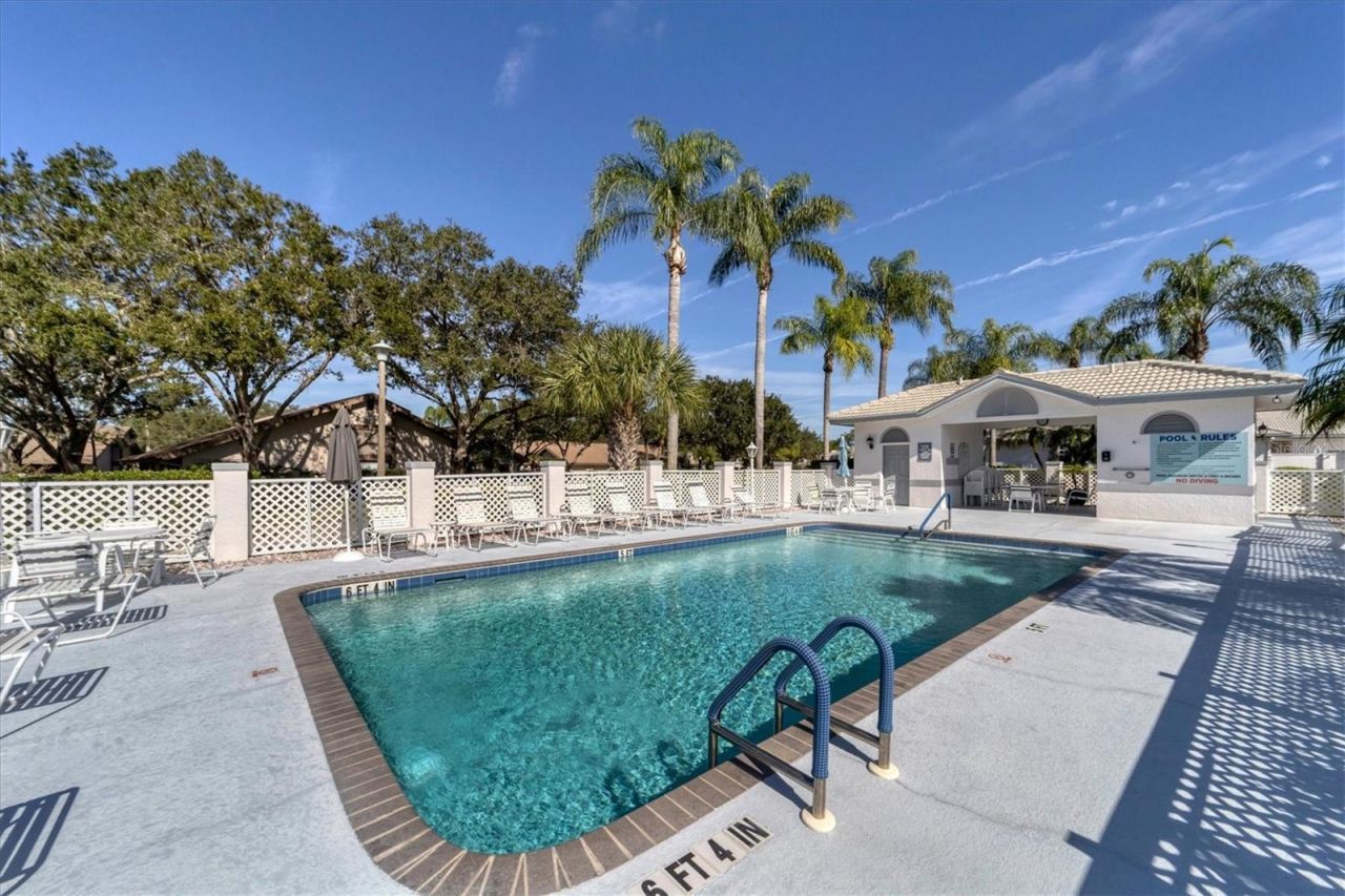 5662 Long Common Circle, Unit 8, Sarasota, FL 34235 Photo