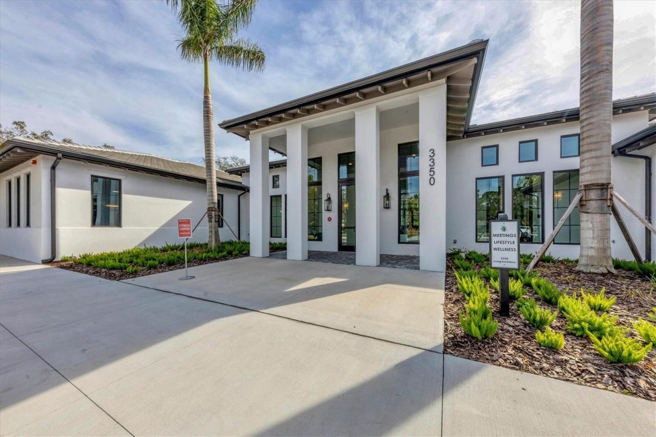5662 Long Common Circle, Unit 8, Sarasota, FL 34235 Photo