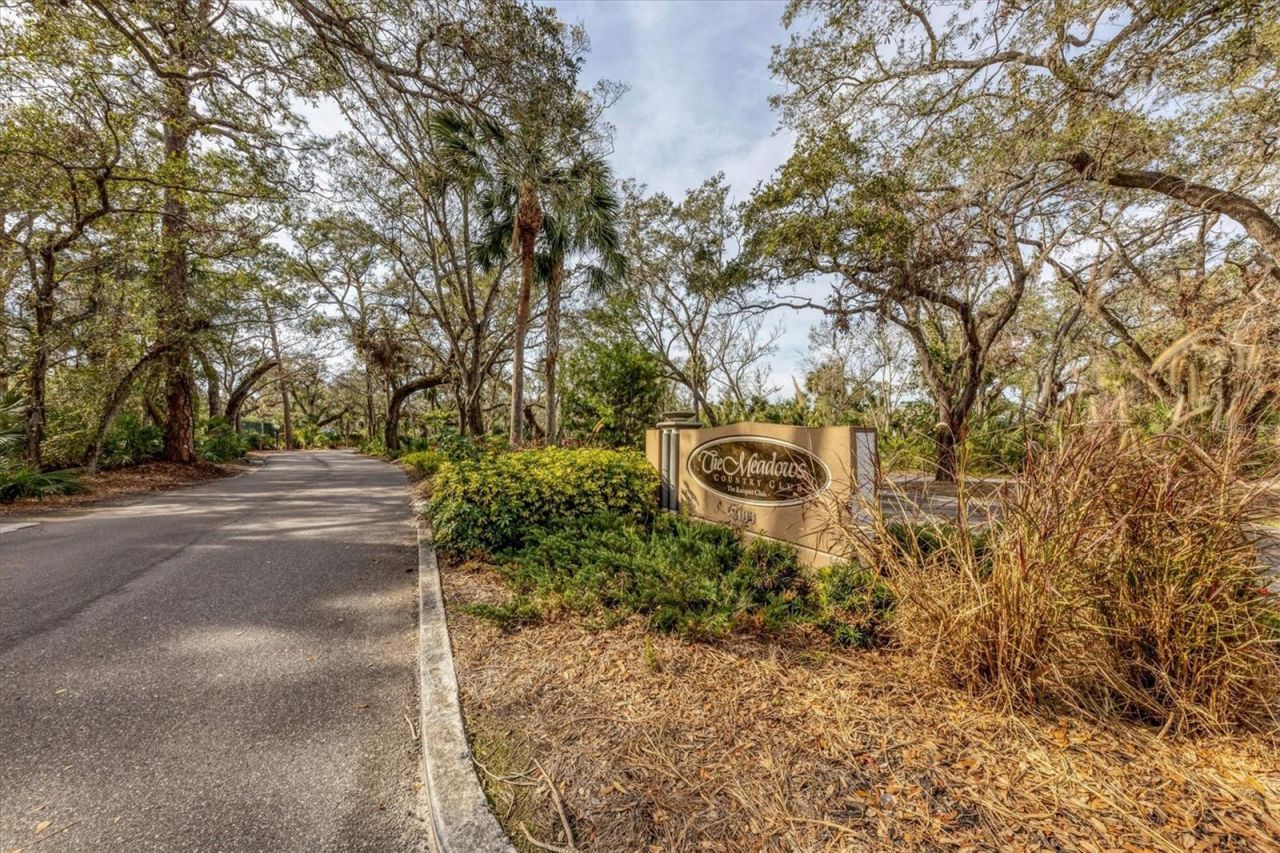 5662 Long Common Circle, Unit 8, Sarasota, FL 34235 Photo