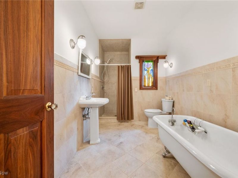 4453 Darlington Court, Ashtabula, OH 44004 Photo 19