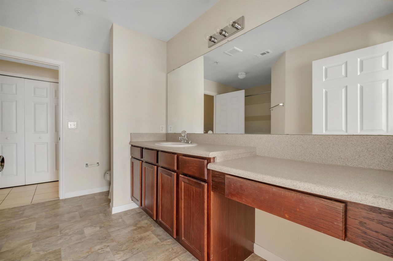 2801 Chancellorsville Drive, Unit 536, Tallahassee, FL 32312 Photo