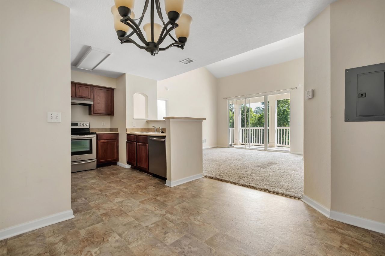 2801 Chancellorsville Drive, Unit 536, Tallahassee, FL 32312 Photo
