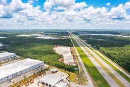 1400 Business Park Road photo 4