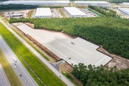 1400 Business Park Road photo 4