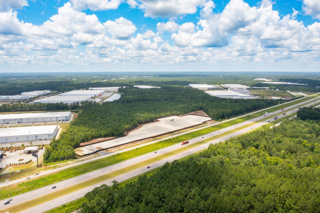 1400 Business Park Road Photo 6