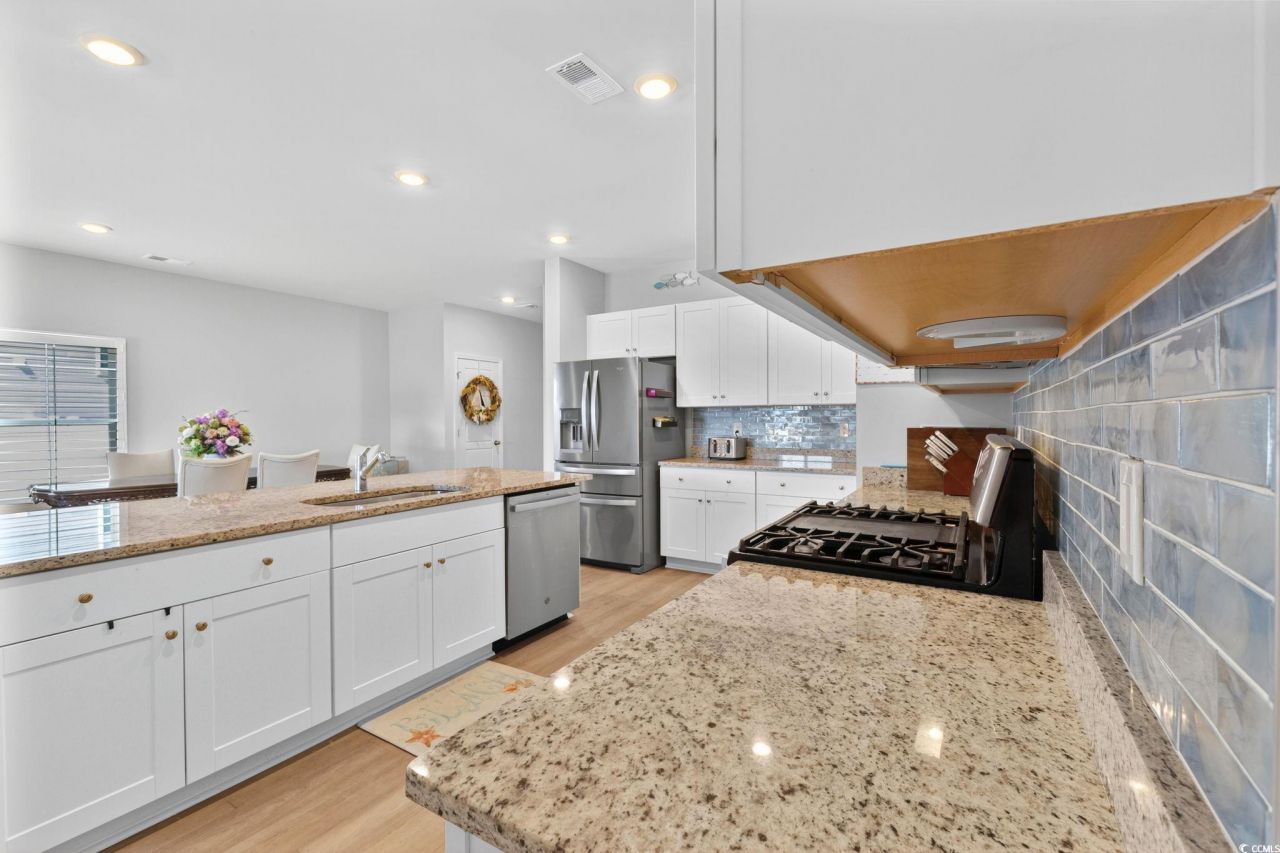 264 Carolina Lakes Blvd. Photo 18