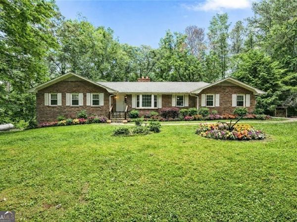 2690 Hideaway Hills Lane SW, Powder Springs, GA 30127