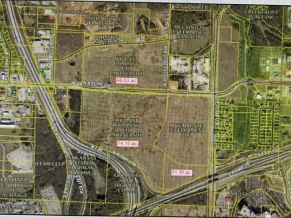 685 Van Asche Drive, Fayetteville, AR 72704