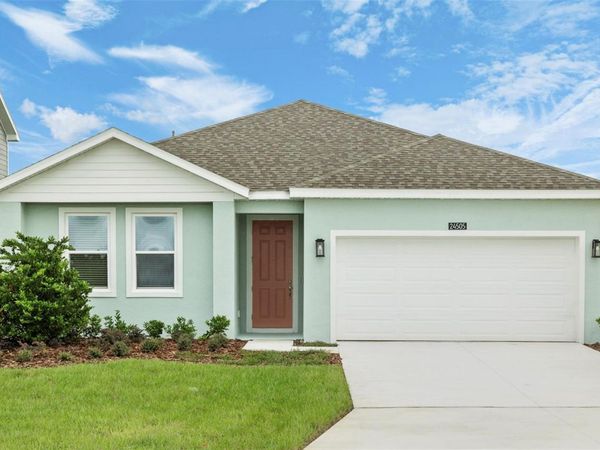 24505 HODGES RESERVE AVENUE, HOWEY IN THE HILLS, FL 34737