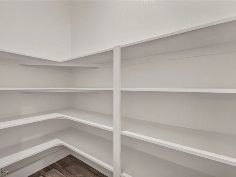 2090 Glenmont Drive, Brunswick, OH 44212 Photo 11