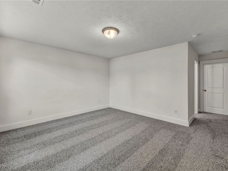 2090 Glenmont Drive, Brunswick, OH 44212 Photo 16