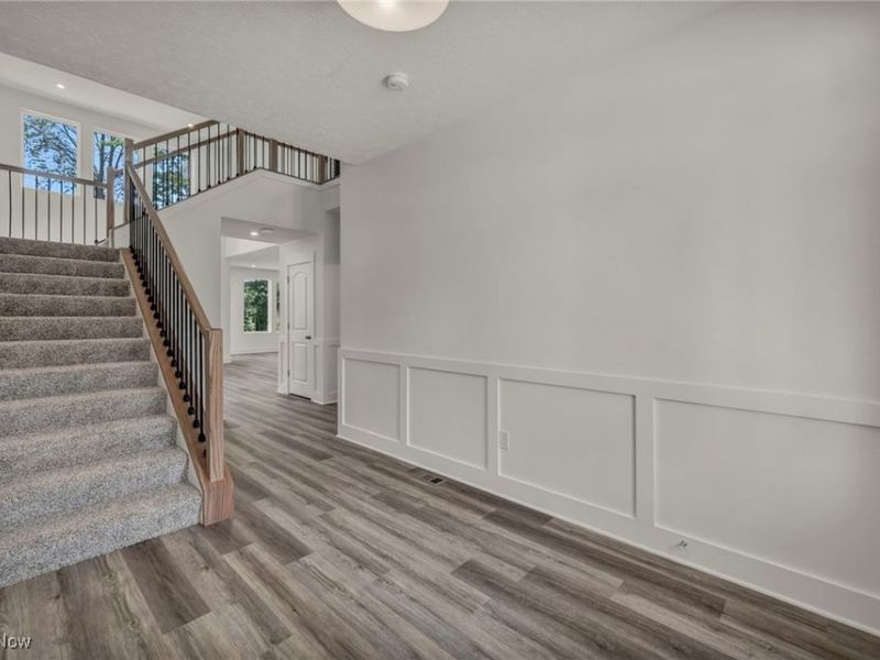 2090 Glenmont Drive, Brunswick, OH 44212 Photo 4