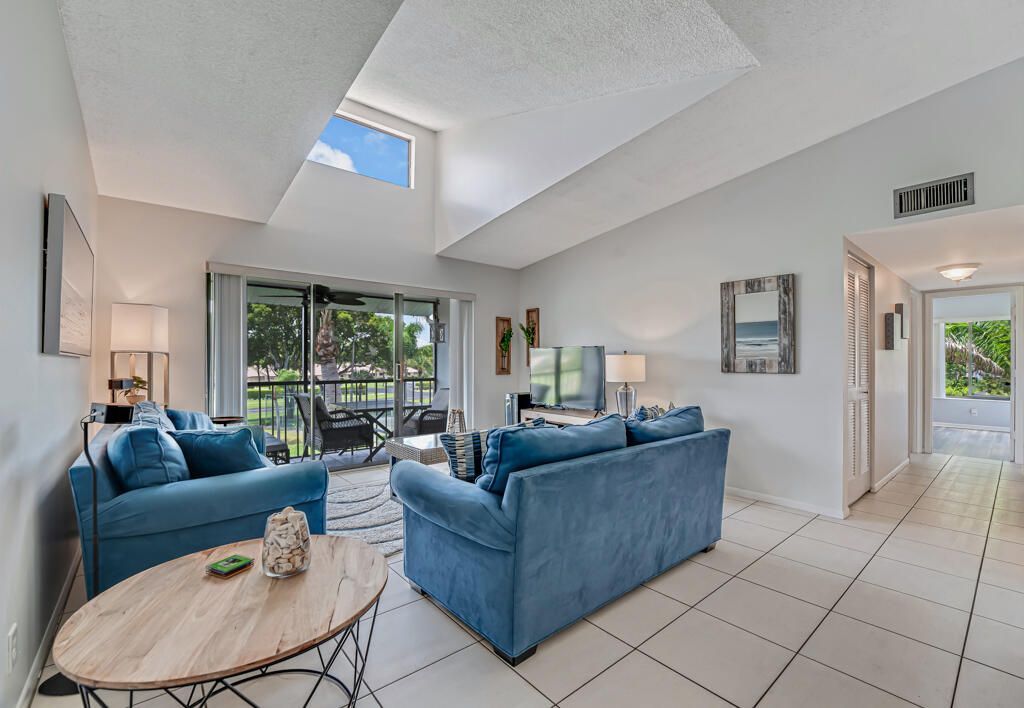 1112 Green Pine Boulevard, Unit G3, West Palm Beach, FL 33409 Photo