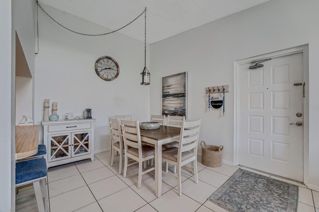 1112 Green Pine Boulevard, Unit G3, West Palm Beach, FL 33409 Photo