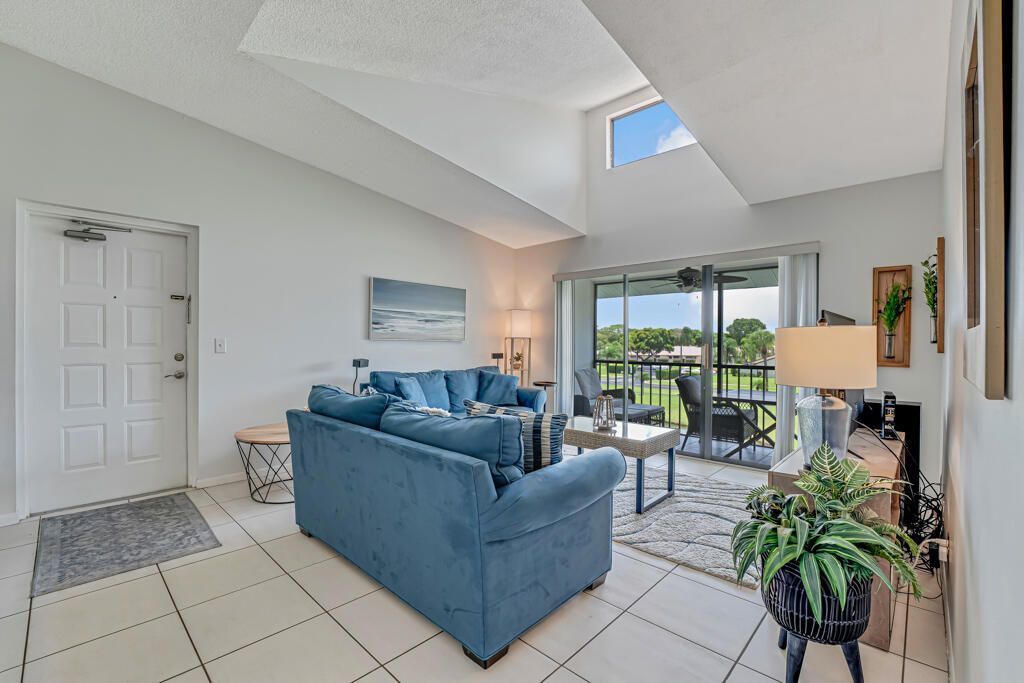 1112 Green Pine Boulevard, Unit G3, West Palm Beach, FL 33409 Photo