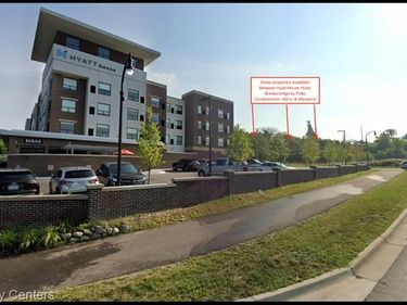 4920 Estes Drive, Lake Orion Vlg, MI 48359