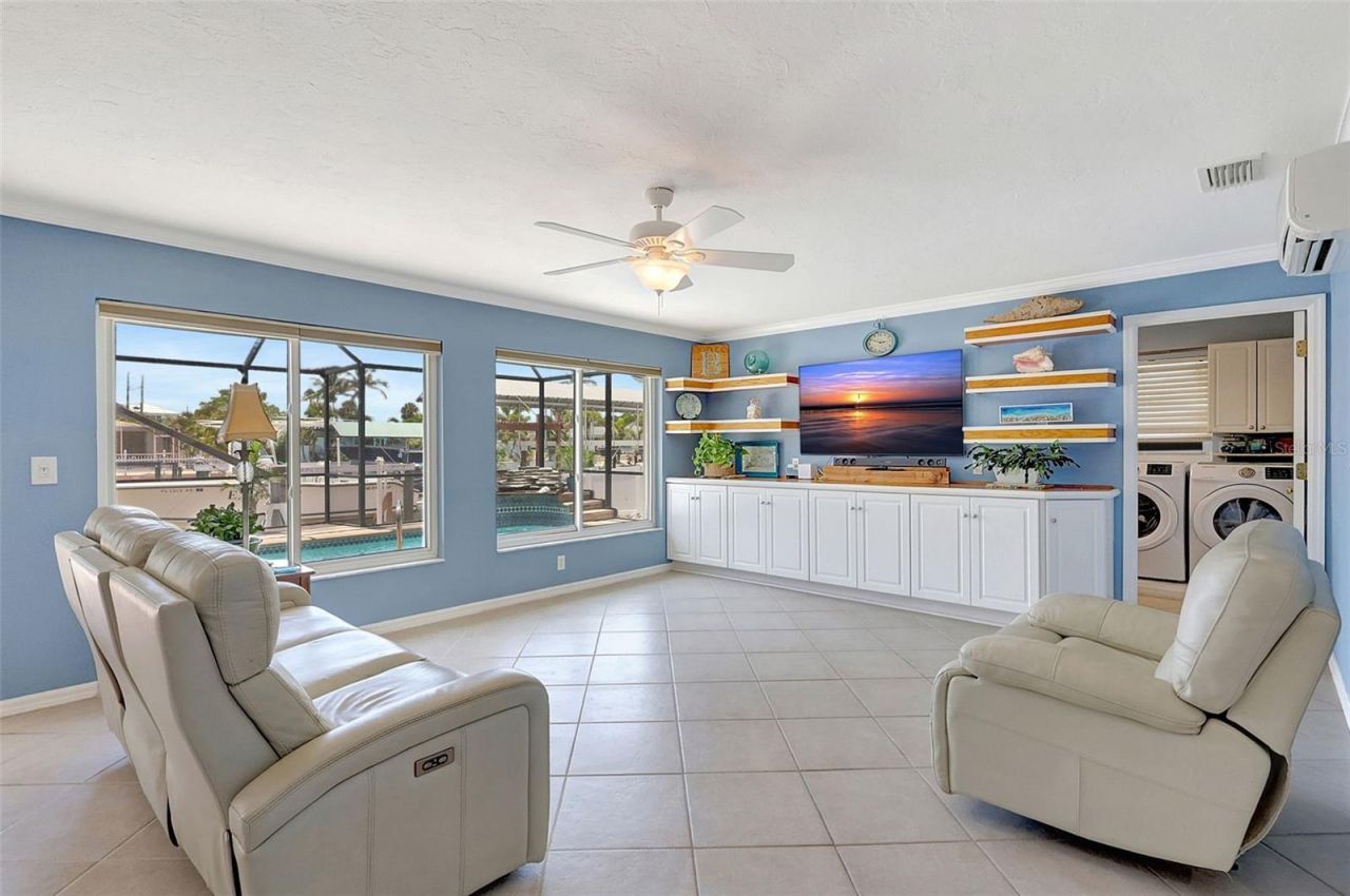 4216 Royal Palm Drive, Bradenton, FL 34210 Photo