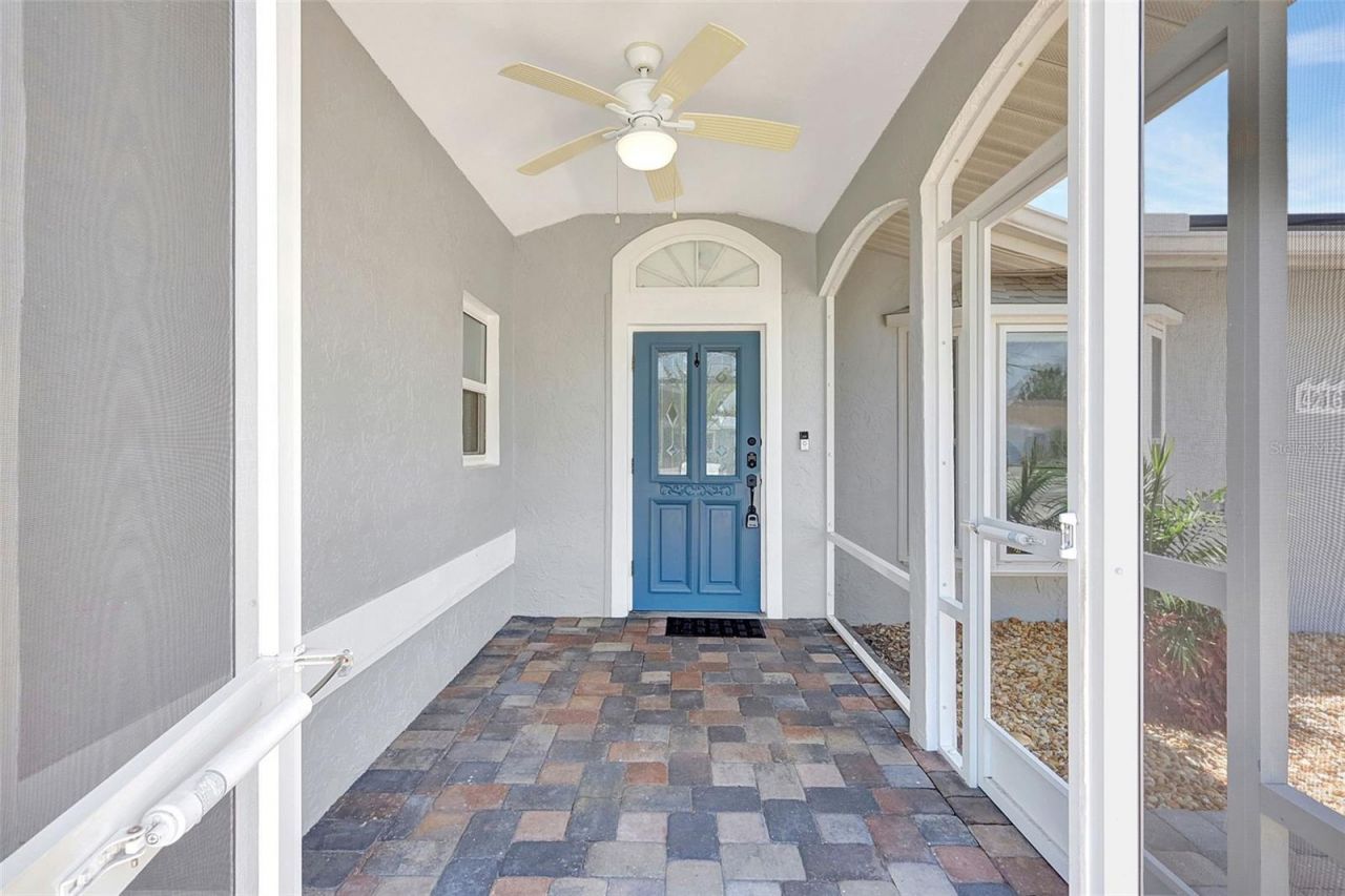 4216 Royal Palm Drive, Bradenton, FL 34210 Photo