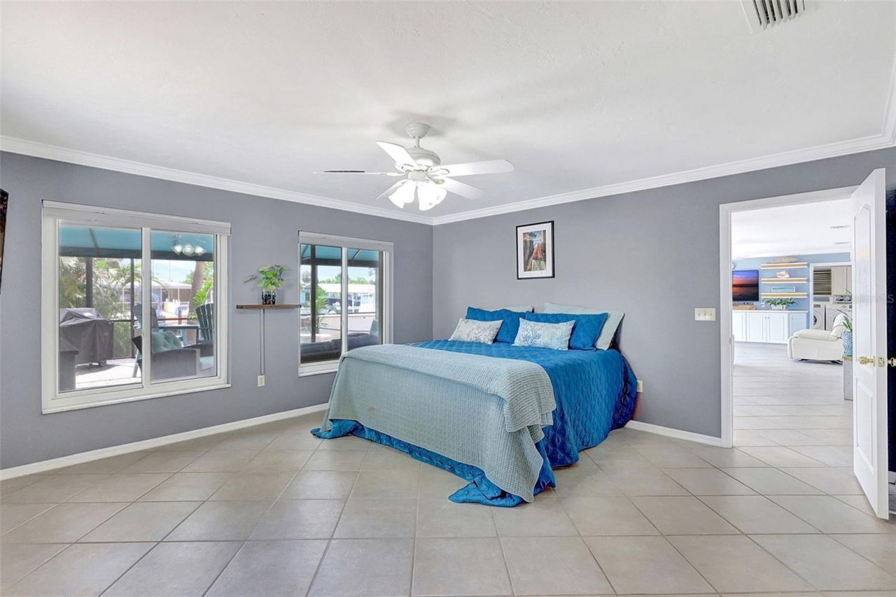 4216 Royal Palm Drive, Bradenton, FL 34210 Photo